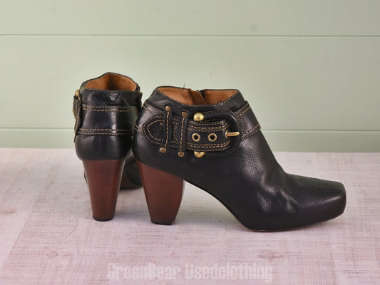 E440 FRYE レディースブーツ 黒 10M 27cm