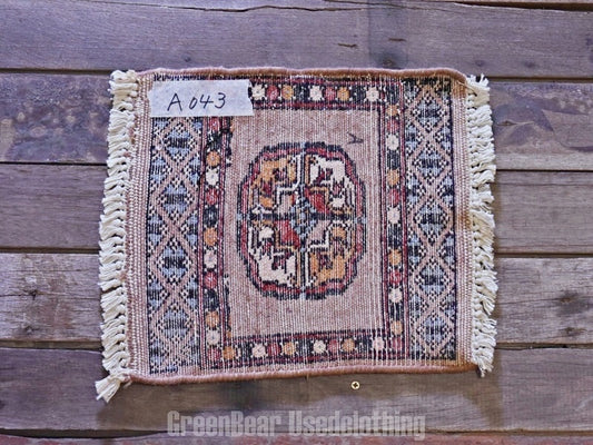 RAGA043 ヴィンテージ ミニラグ トライバルラグ 絨毯 30cm×32cm