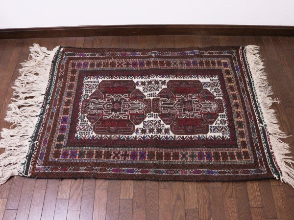 RAGN304 ビンテージトライバルラグ ウール絨毯 124cm×85cm