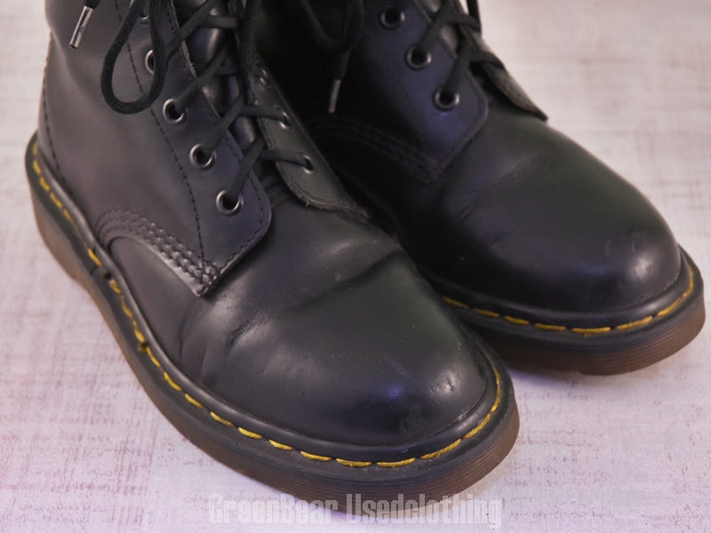 F103 イギリス製 Dr.Martens ビンテージ レディースブーツ 黒 23.5cmくらい