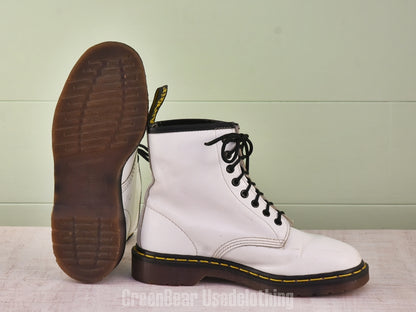 F167 イギリス製 Dr.Martens ビンテージ 8ホールブーツ 白 レディース 7 25cm