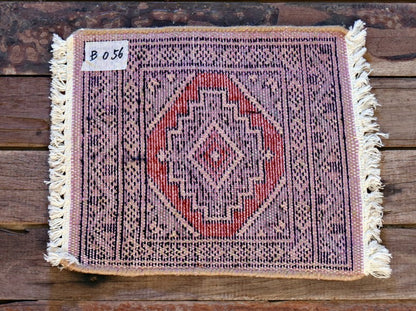 RAGB056 ヴィンテージ ミニラグ トライバルラグ 絨毯 30.5cm×28cm