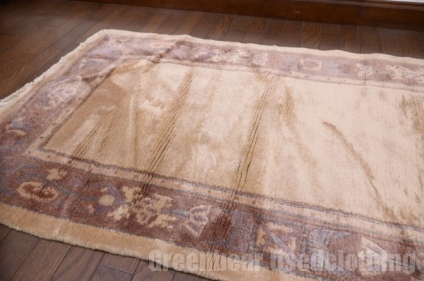 RAGL183 ビンテージトライバルラグ ウール絨毯 134cm×72cm