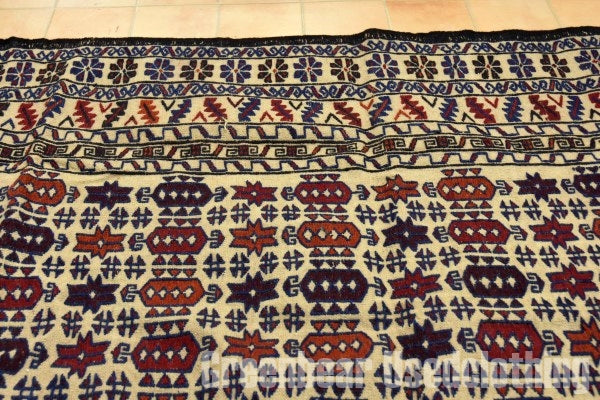 RAGS016 トライバルラグ 190cm×123cm アフガンキリム 手織り