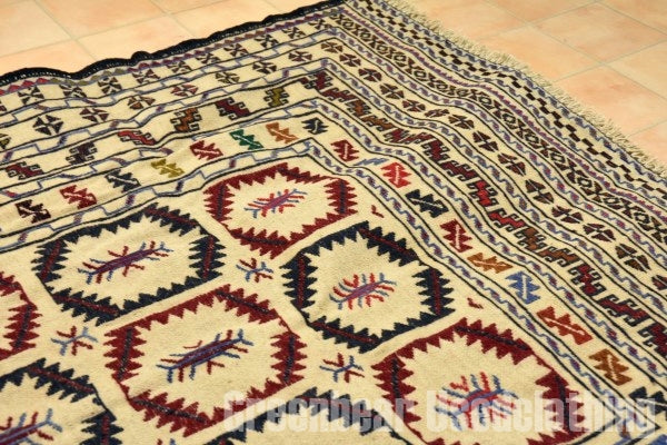 RAGS040 トライバルラグ 180cm×121cm アフガンキリム 手織り
