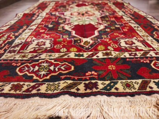 RAGQ222 未使用品 アフガンラグ ビンテージトライバルラグ ウール絨毯 145cm×87cm