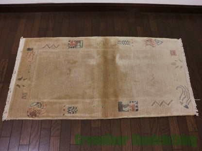 RAGQ037 ビンテージトライバルラグ ウール絨毯 117cm×62cm