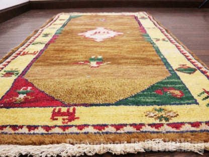 RAGN177 ビンテージトライバルラグ ウール絨毯 132cm×70cm