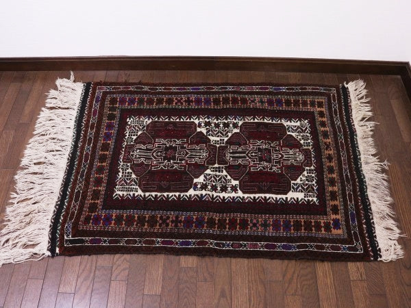 RAGN304 ビンテージトライバルラグ ウール絨毯 124cm×85cm