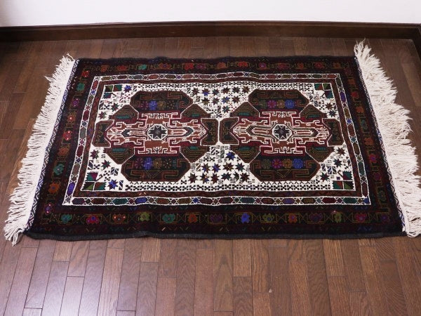RAGN306 ビンテージトライバルラグ ウール絨毯 133cm×86cm